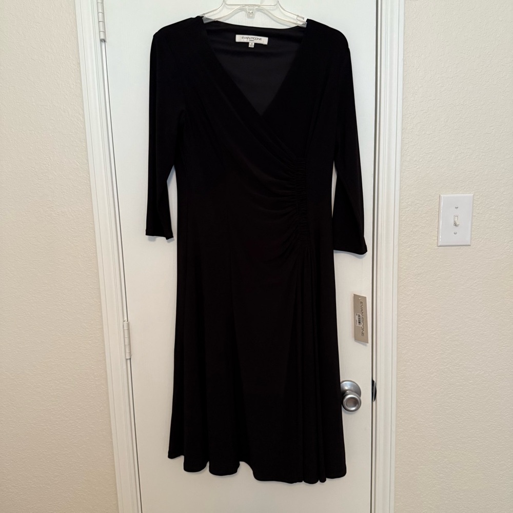 Evan Picone Black Sheath Dress V-Neck 3/4 Sleeve